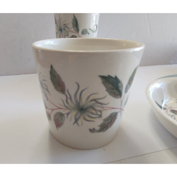 Vintage Wedgwood Bone China Dinner and Tea Items Lot 4 pieces- Penshurst - Picture 6 of 16